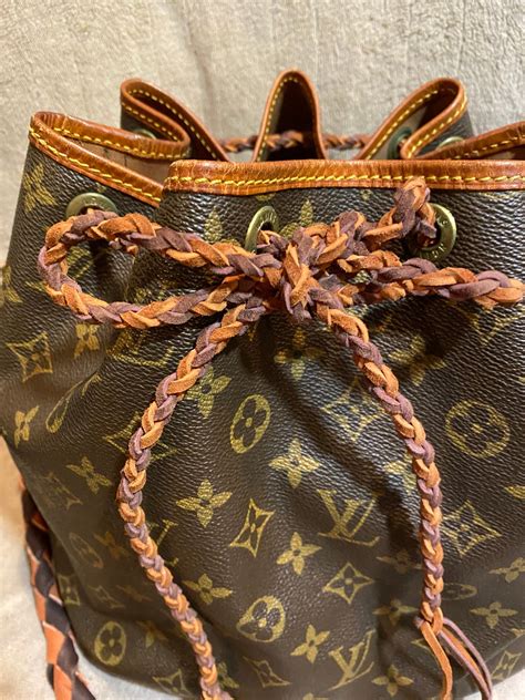 louis vuitton replacement drawstring|louis vuitton luggage strap.